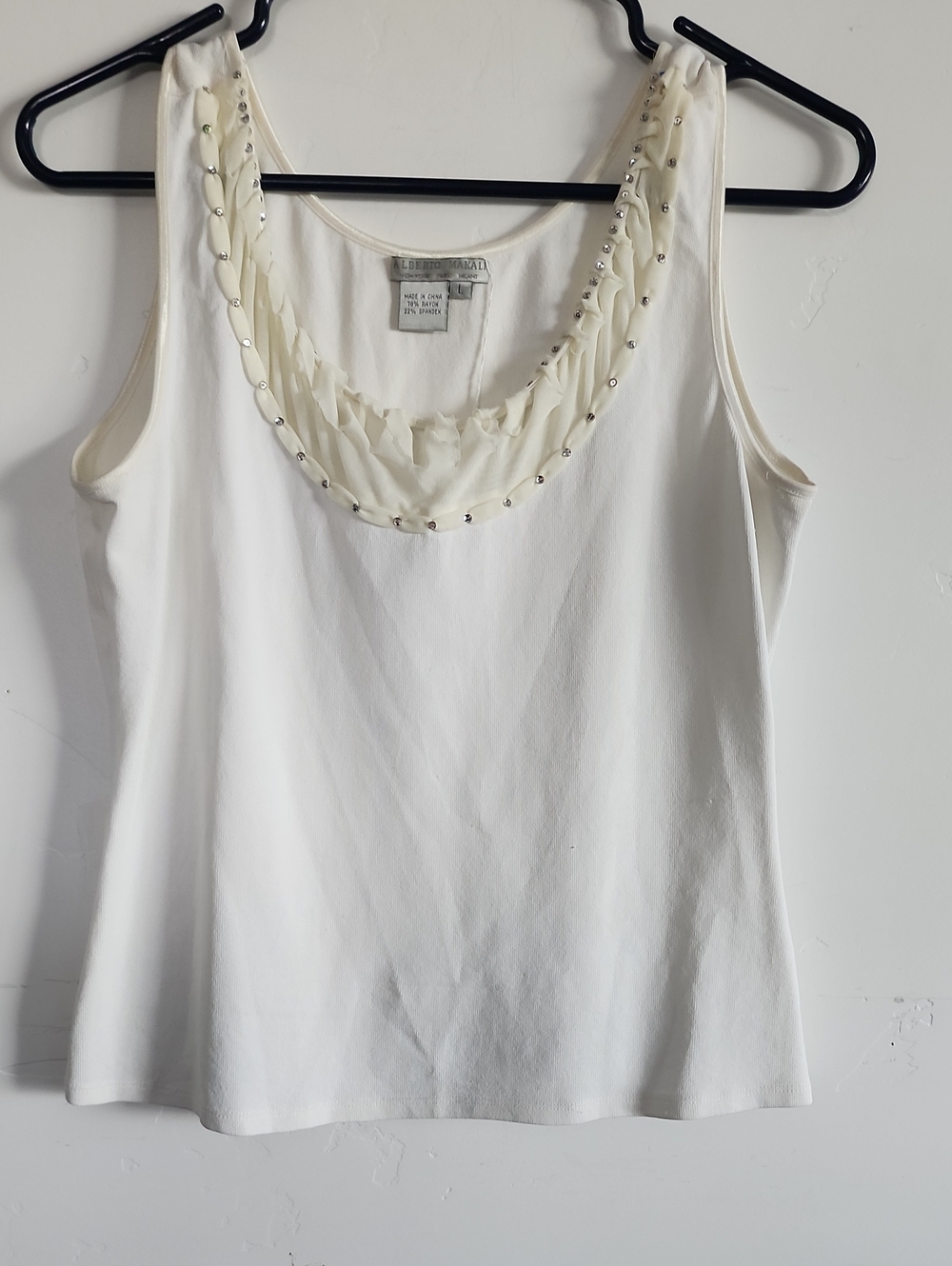 Alberto Makali Cream Embellished Ruffle Scoop Neck Tank